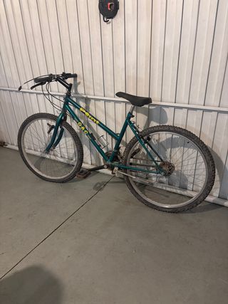 Bici de montaña GAC Point. shimano.