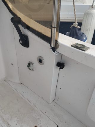 Barco pesca 5,5m marca BLASCO 18D