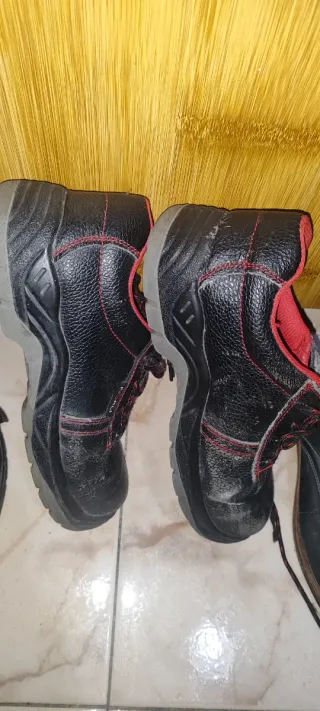 Zapatillas  Puma Kipsta Negras y Blancas