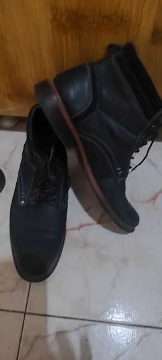 Zapatillas  Puma Kipsta Negras y Blancas