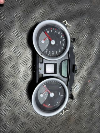 Cuadro Instrumentos Renault Megane II 2004