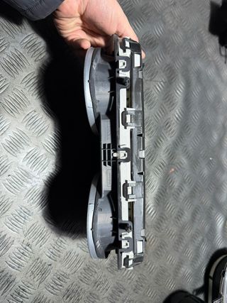 Cuadro Instrumentos Renault Megane II 2004