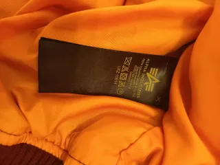 Chaqueta Alpha Industries Roja  Mujer