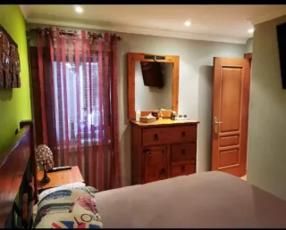 Se alquila habitación en Marbella Miraflores