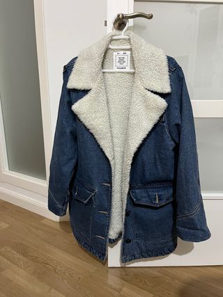 Chaqueta vaquera forrada Pull&Bear Talla S