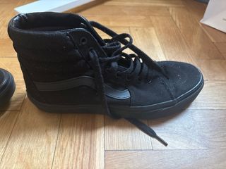 Zapatillas Vans altas negras tela T43