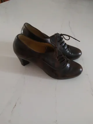 Zapatos Lottusse Marrones Cordones Tacón