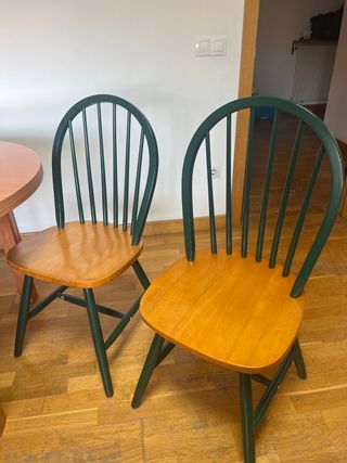 Mesa comedor extensible y 4 sillas