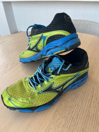 Zapatillas Mizuno Running Azul y Verde
