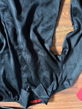 Camisa Carolina Herrera Negra