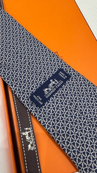 Cravatta Hermès Blu e Bianco