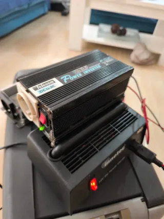 Inversor de Corriente Telecom 300W 12V/24V