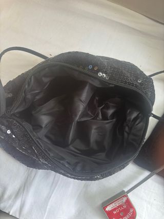 Borsetta paillettes e sciarpa velluto