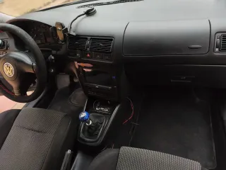 Volkswagen Golf 2001