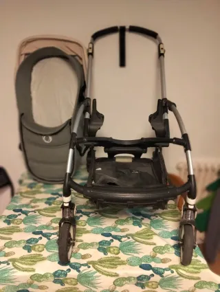 Carrito Bugaboo bee 3 con capazo y silla