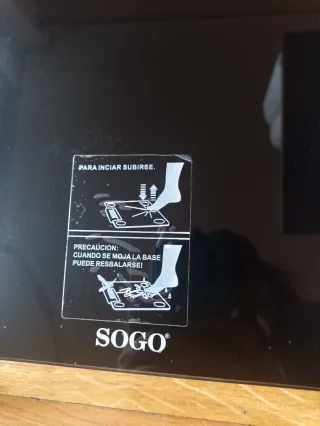 Báscula Digital SOGO Negra