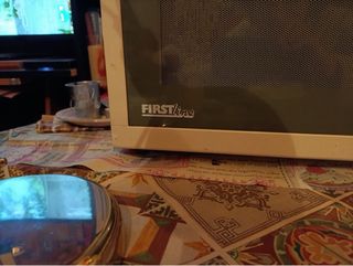 Microondas Firstline 900W Grill