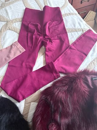 Abrigo pelo Stradivarius Talla M