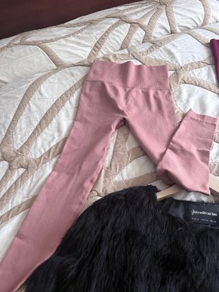 Abrigo pelo Stradivarius Talla M