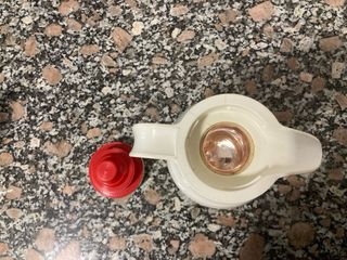 Jarra Termo Blanca líquidos calientes y fríos