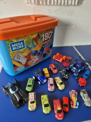 Lotto 20 Varie Macchine Giocattolo con Contenitore