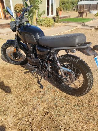 Moto Brixton BX125