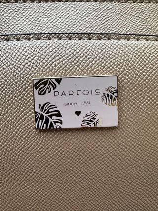 Bolso Parfois Beige y Dorado