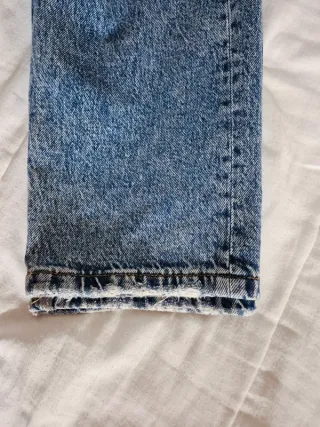 Jeans ZW Mom Fit Tiro Alto Rectos Zara Mujer