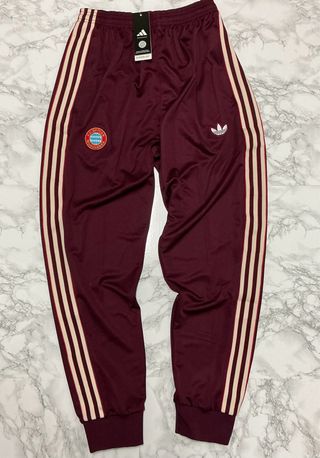 Conjunto Adidas FC Bayern Chaqueta y Pantalón