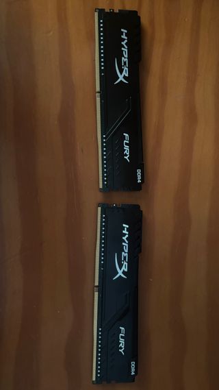 2x Kingston Fury DDR4 RAM 8 GB 16 GB totales