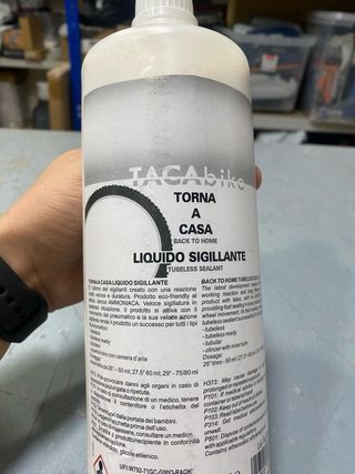 Selante Tacabike 1000m