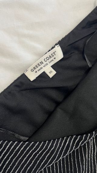 Vestido de Nochevieja, asimétrico negro y plateado