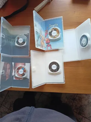 Películas UMD PSP: El Reino de los Cielos, Robots,