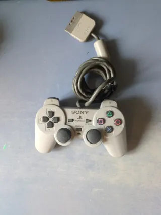 Modelo A mando PS2 gris DualShock 2