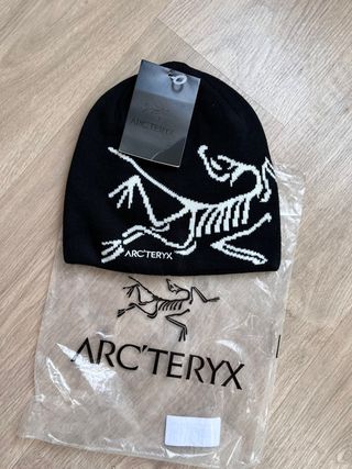 Gorro Arc'teryx Negro y Blanco