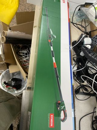 Cortasetos Bosch Universal Telescópico 18V