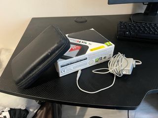 Nintendo 3DS XL Nera + Accessori