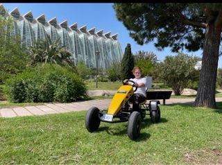 Kart adulto de pedales Berg amarillo