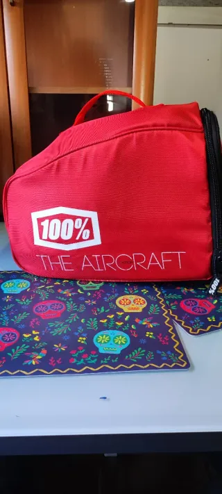 Casco 100% Aircraft Carbon