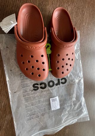 Zuecos Crocs Classic U-Color Rust Talla 42-43