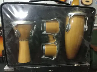 Mini timbales de percusión altura total de 30 cm