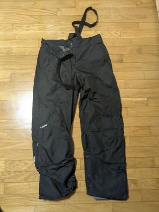Pantalón sci nero con spalline regolabili