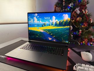 Portátil Gamer ASUS ROG Strix G18