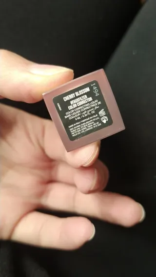 Pre corrector Huda Beauty Cherry Blossom