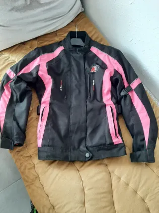Chaqueta K3 Negra y Rosa