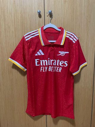 Camiseta Roja Deportiva