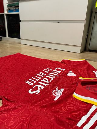 Camiseta Roja Deportiva