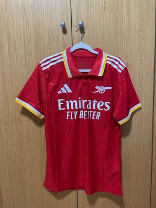 Camiseta Roja Deportiva