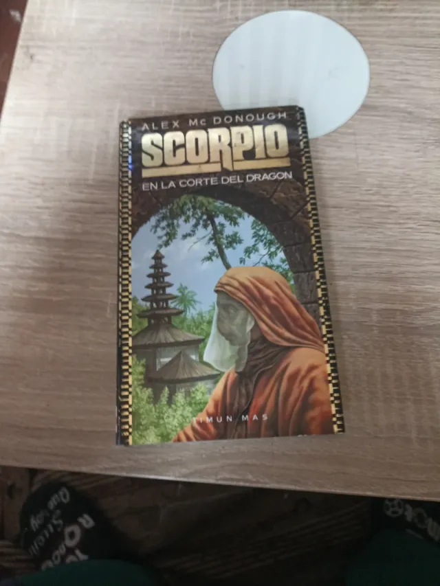 Scorpio en la Corte Del Dragon