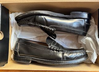 Mocasines negros de piel